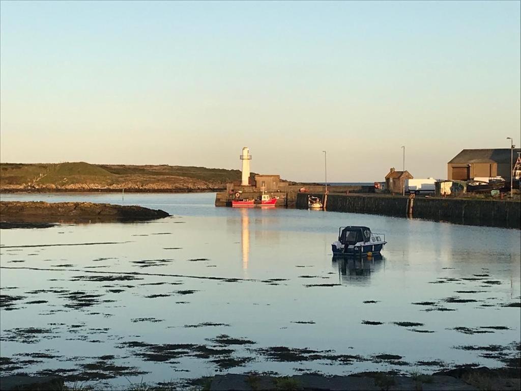 Lovely Apartment Overlooking The Harbour And Bay Ardglass Zewnętrze zdjęcie