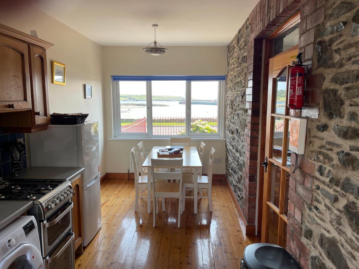 Lovely Apartment Overlooking The Harbour And Bay Ardglass Zewnętrze zdjęcie