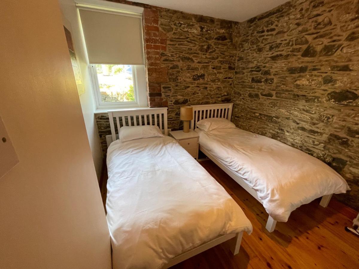 Lovely Apartment Overlooking The Harbour And Bay Ardglass Zewnętrze zdjęcie