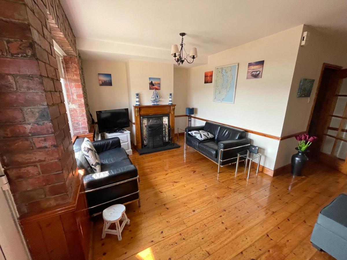 Lovely Apartment Overlooking The Harbour And Bay Ardglass Zewnętrze zdjęcie